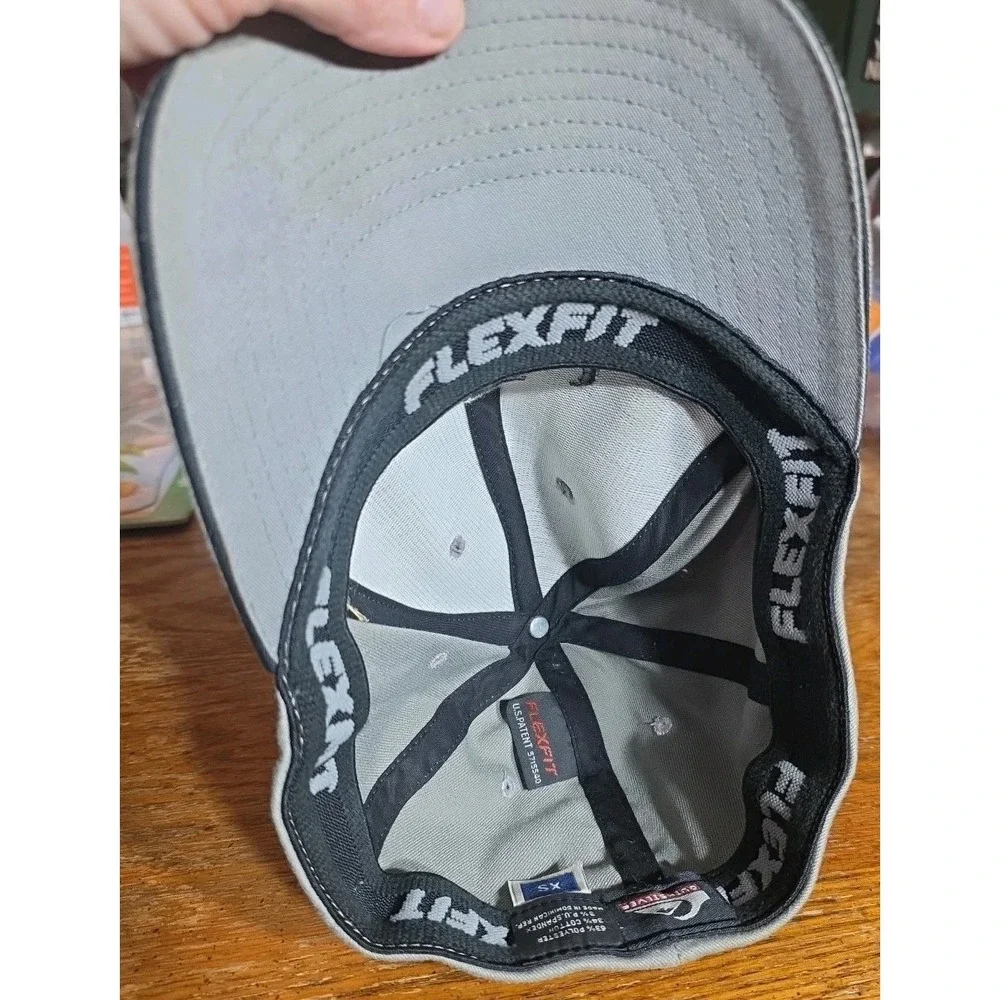 Quicksilver Vintage hat‎ Gray Flex Fit Y2K